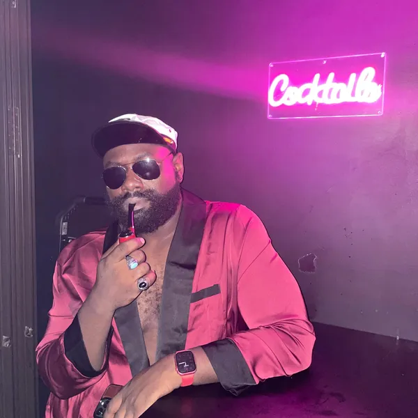 Bruce Knight's BabeWiki Profile