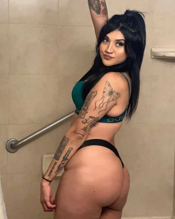 Bruja Baddie's photo 2