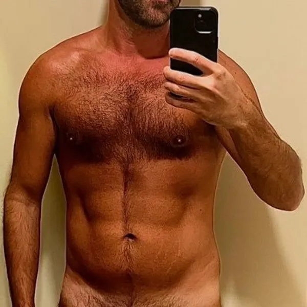 BttmEasy's BabeWiki Profile