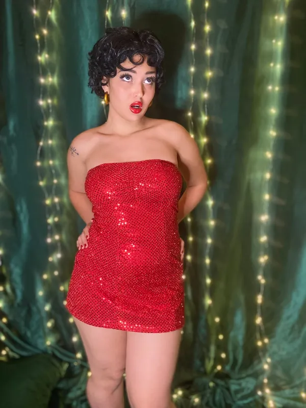 Bubble Butt Venus's photo 2