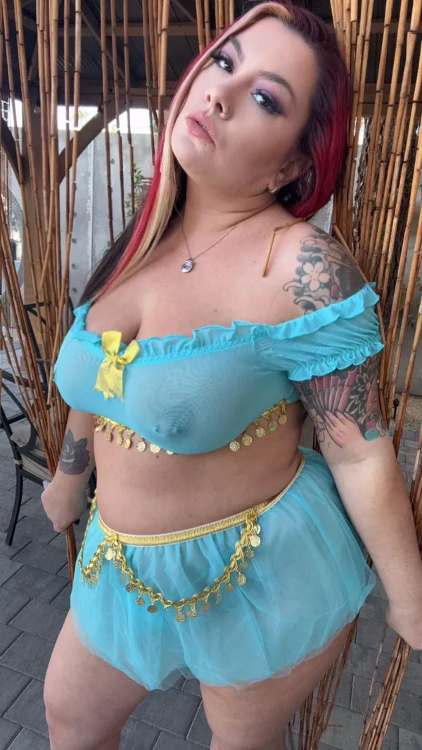 Busty Boston's BabeWiki Profile