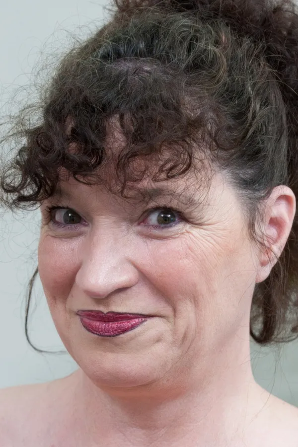 Busty Kim's BabeWiki Profile