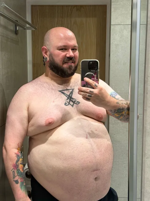 Caleb Giallo's BabeWiki Profile