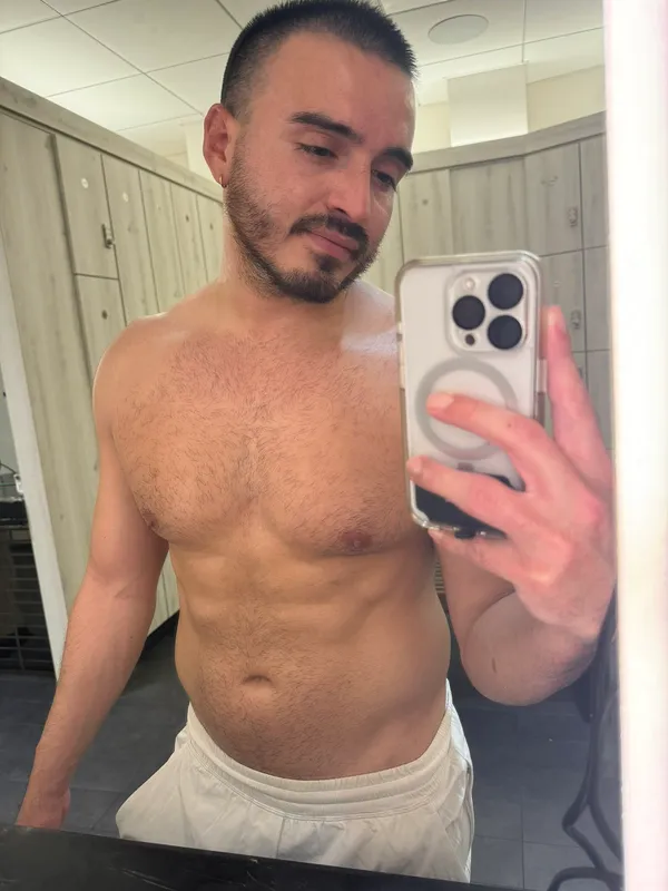 cali_papi_chulo's BabeWiki Profile