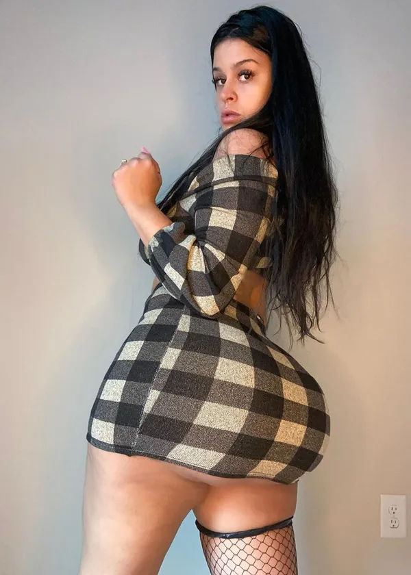 Calita Sweetz's BabeWiki Profile