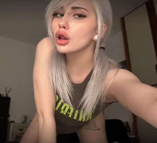 callmelucilla's BabeWiki Profile