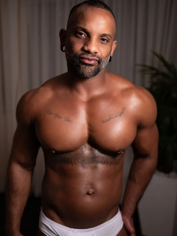 Calvin Ribeiro's BabeWiki Profile