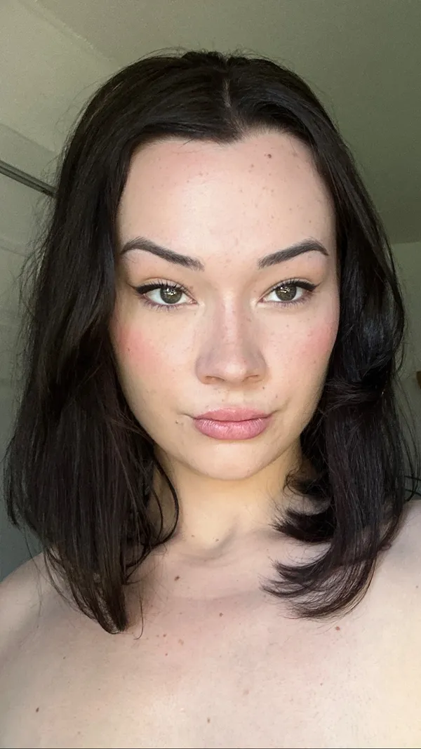 Camicutesoles's BabeWiki Profile