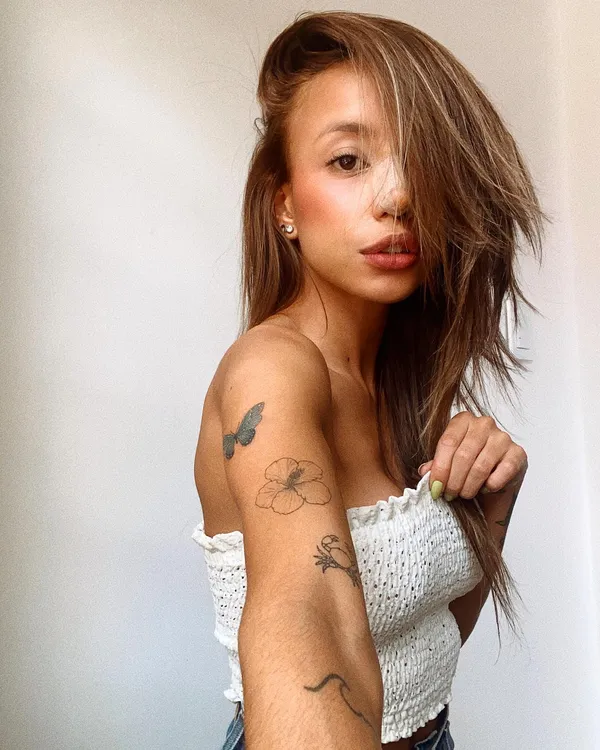 Camila Luna's BabeWiki Profile