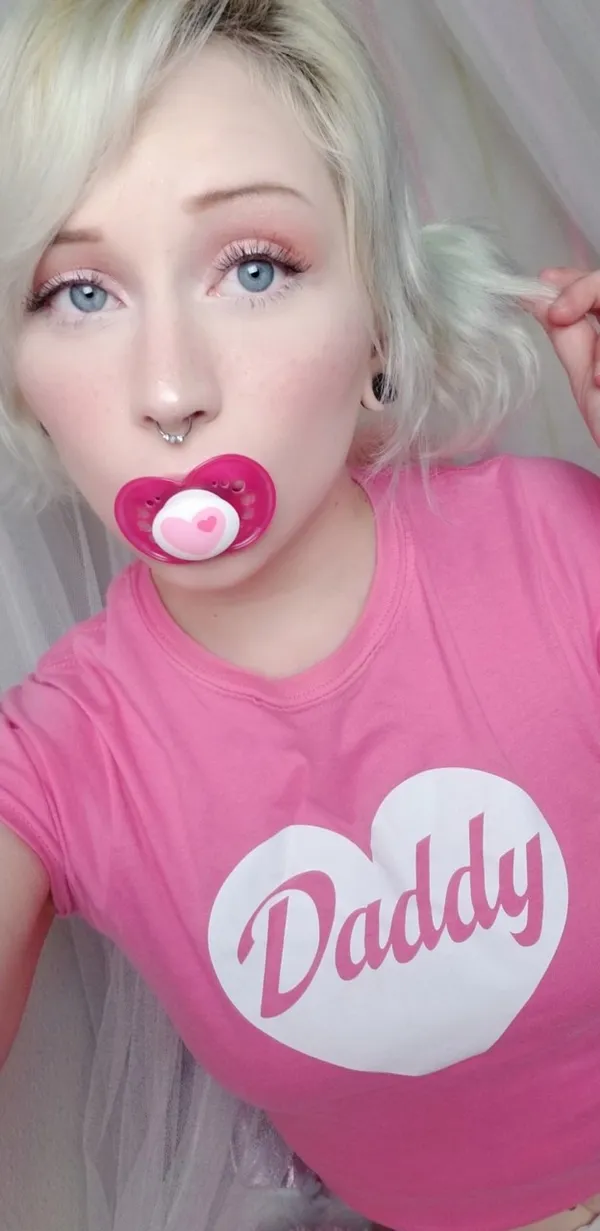 Candy Flipp's BabeWiki Profile