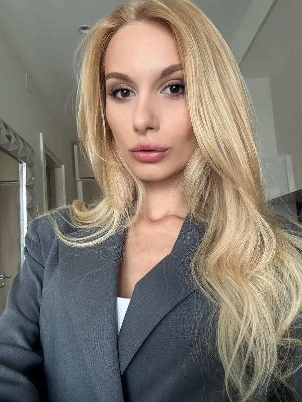 Carla Cute's photo 6