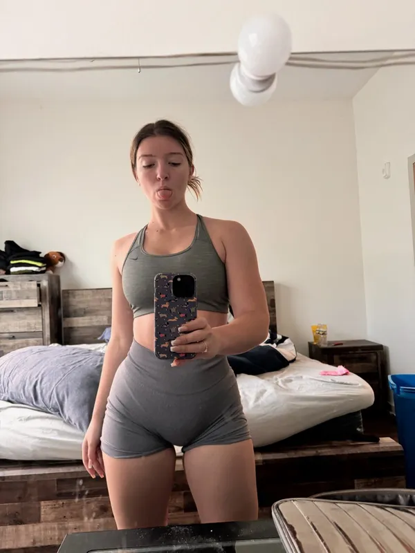 Carley Cakes's BabeWiki Profile