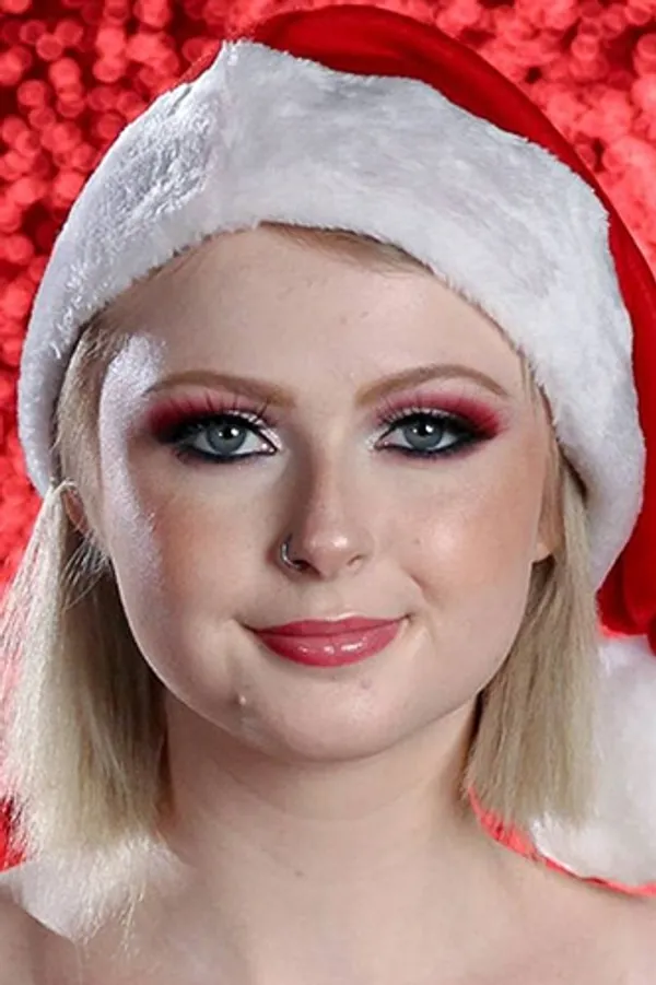 Carrie Sage's photo 4