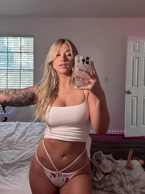 Carter Cameron's photo 3