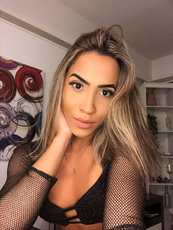 Cassia Fernandez's photo 6