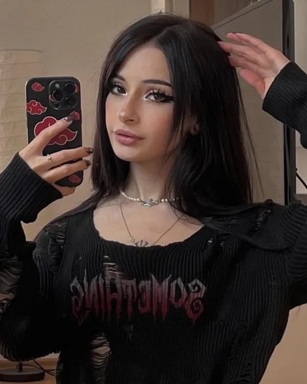 cata.leyah's BabeWiki Profile