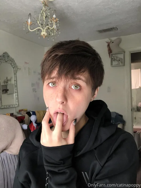 Catina Poppy's BabeWiki Profile