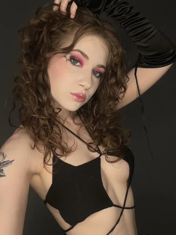Celeste Rose's photo 3