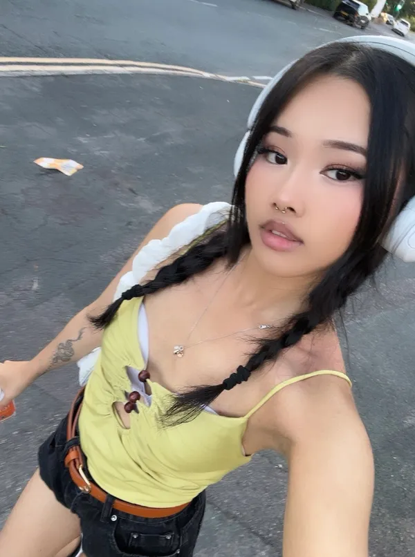 Chani's BabeWiki Profile