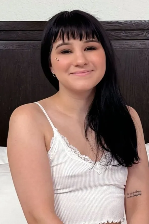 Chastity Doll's photo 5