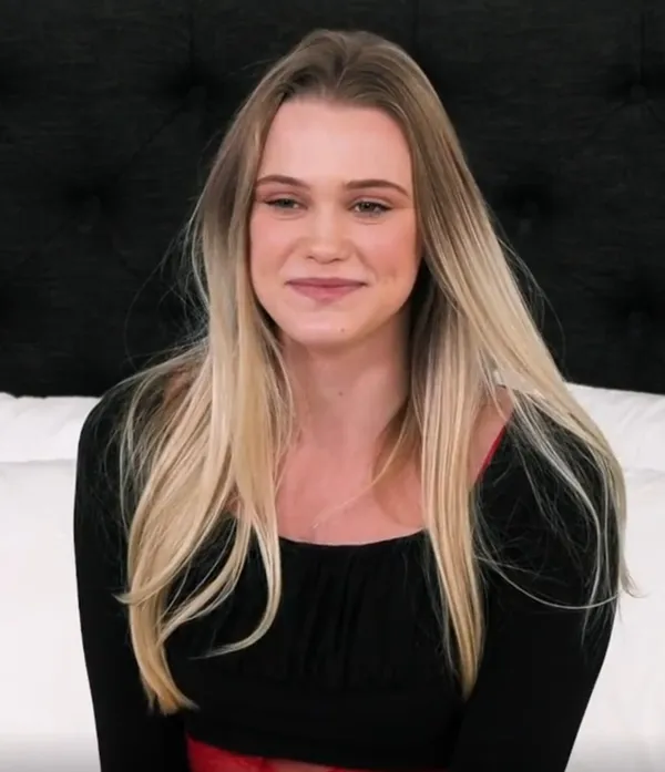 Chloe Rose's photo 9