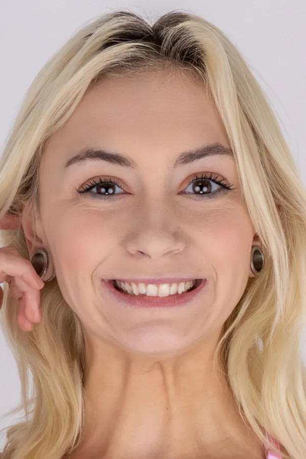 Chloe Temple's photo 10