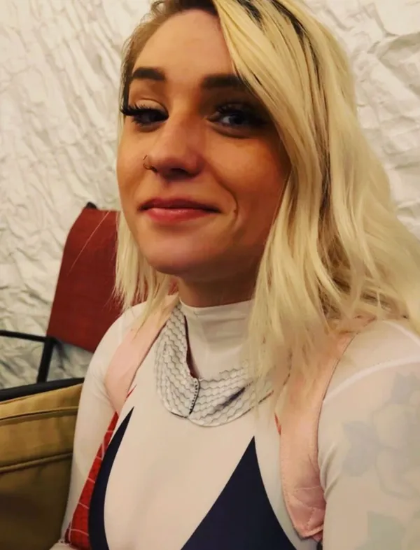 Chloee Mae's photo 6