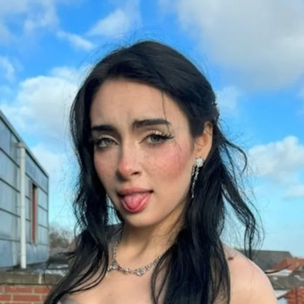 chloemarini's BabeWiki Profile