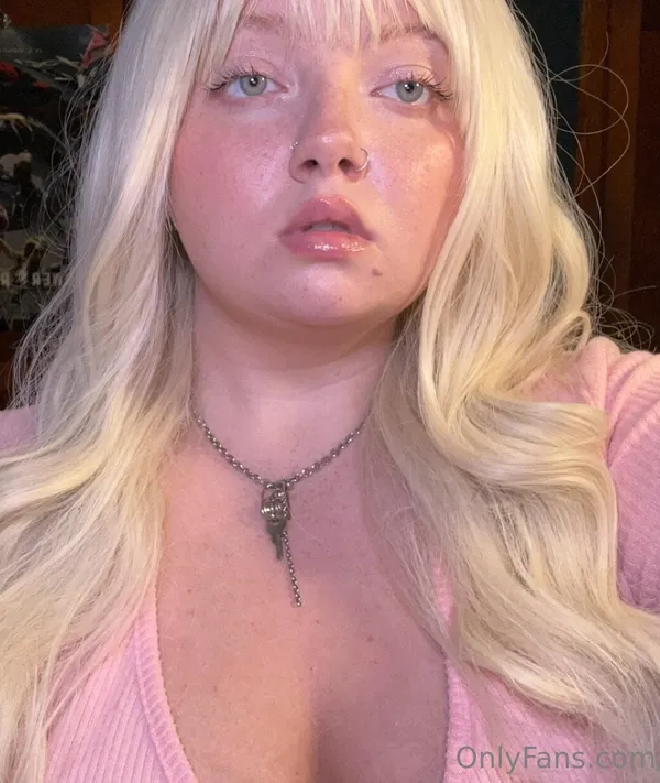 Christi Spooks's BabeWiki Profile