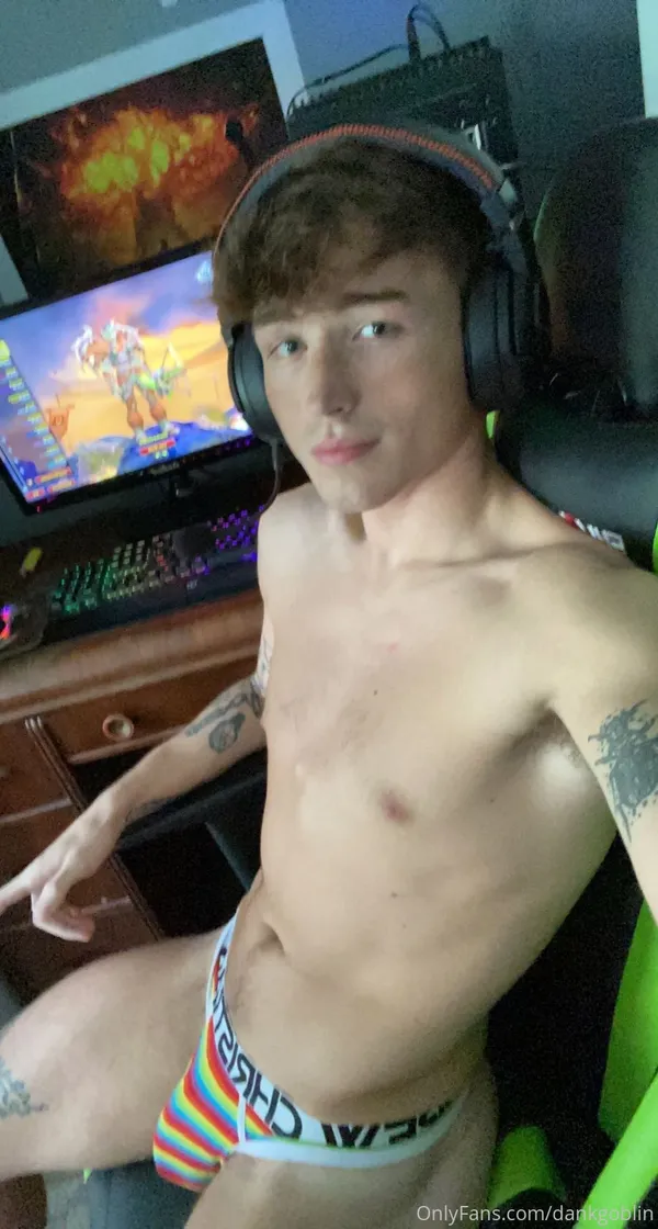 Christopher Dank's photo 3