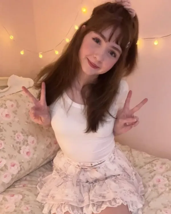 Clara Belle's photo 3