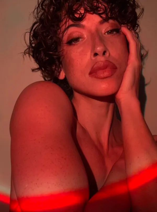 Clara René's BabeWiki Profile