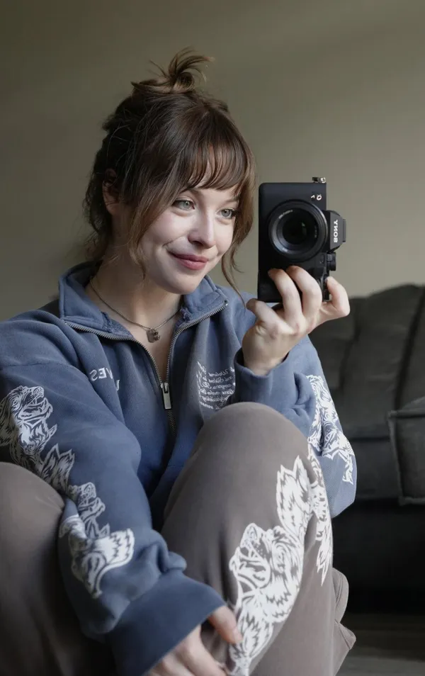 Claudia Elizabeth's BabeWiki Profile