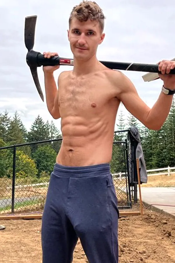 Colton McKeon's BabeWiki Profile