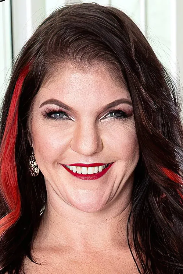 Coralyn Jewel's BabeWiki Profile