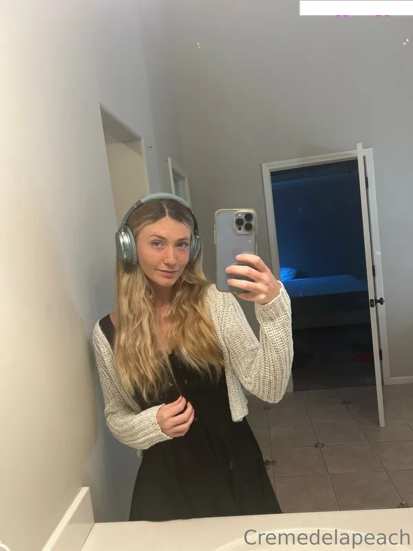 cremedelapeach's photo 4