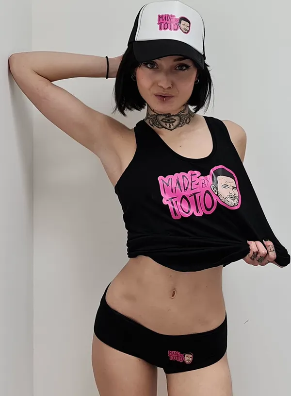 Crystal Cherry's photo 6