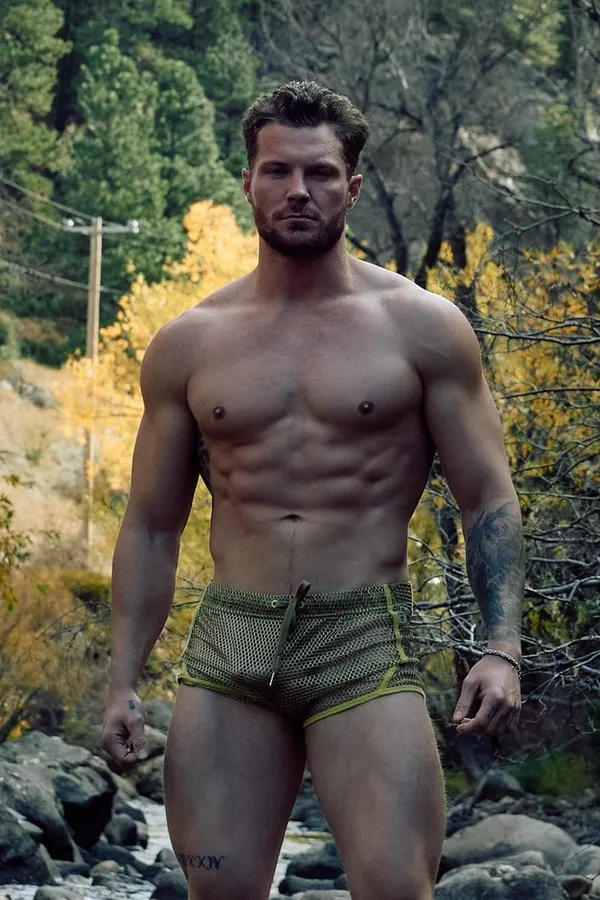 Curved King's BabeWiki Profile