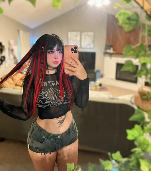 Cyb4rAnGeL's photo 5