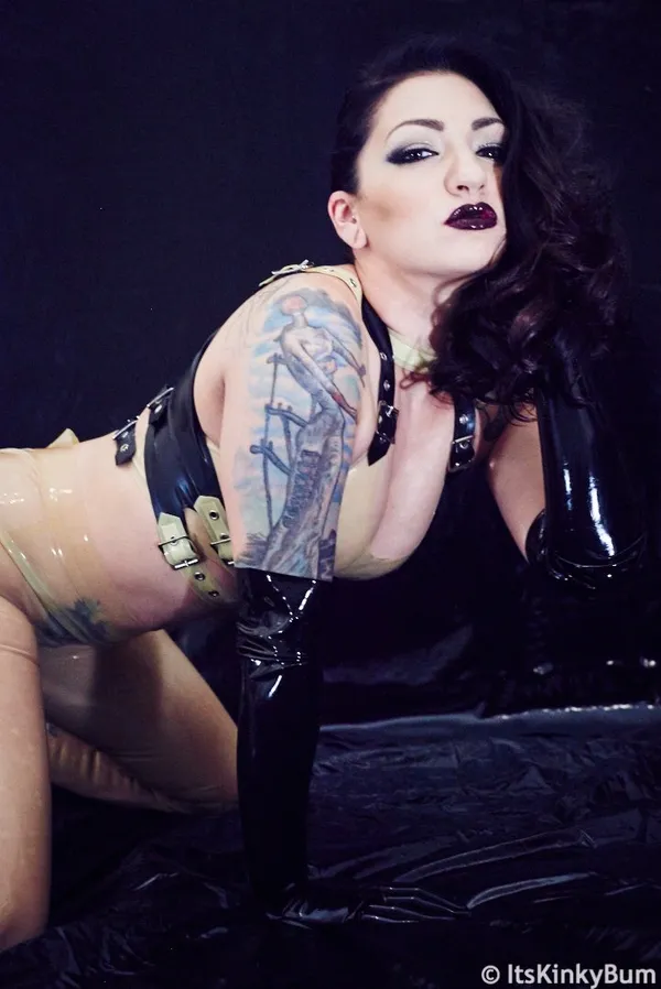 Cybill Troy's photo 3