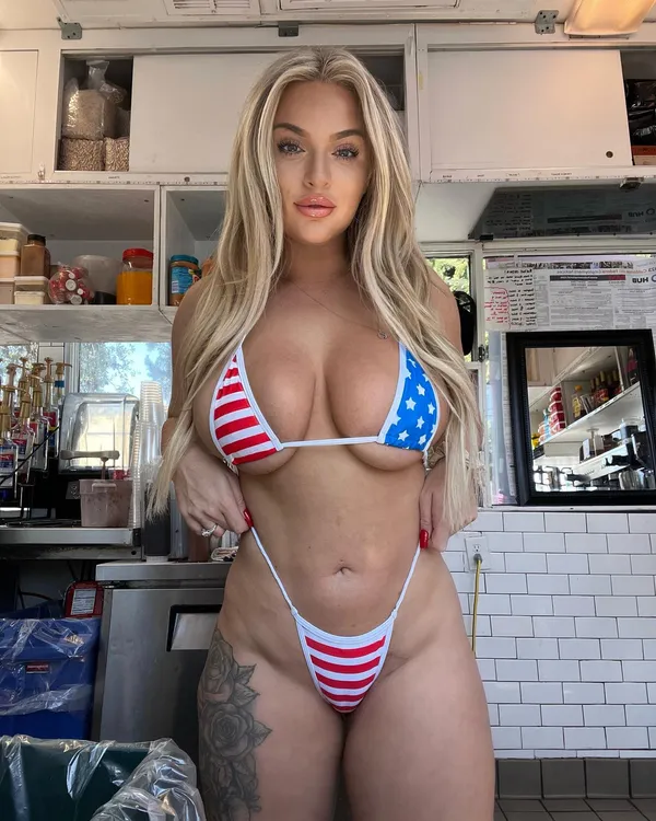 Daisy Delacroix's BabeWiki Profile