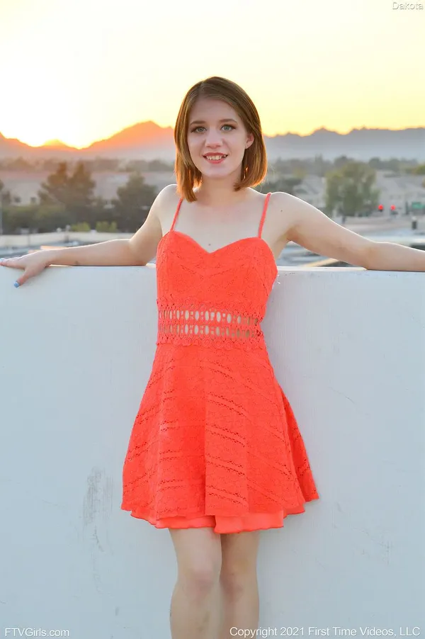 Dakota Burns's photo 5