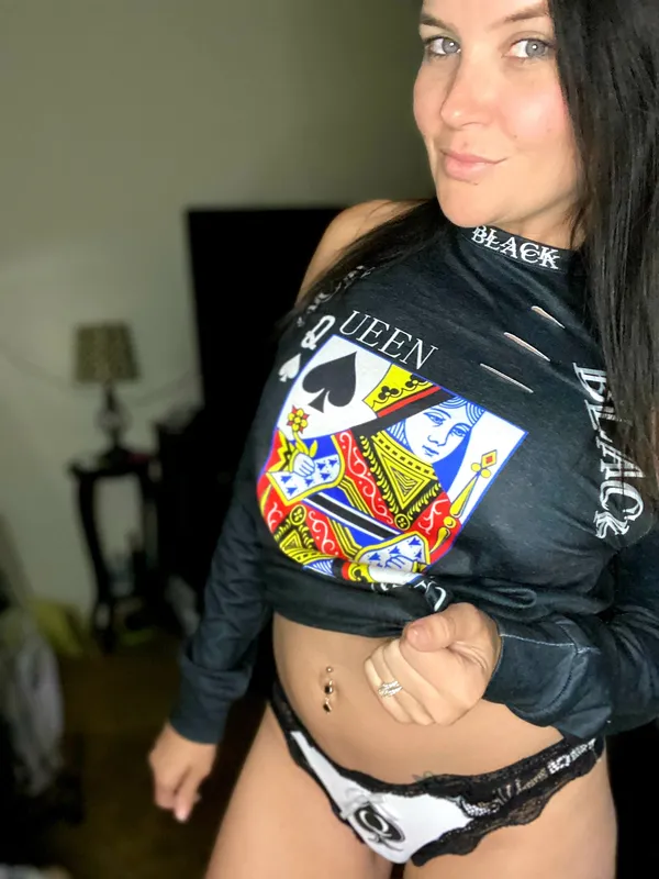 Dakota.Hotwife's BabeWiki Profile