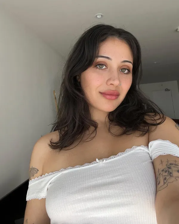 Dakota Joy's photo 4