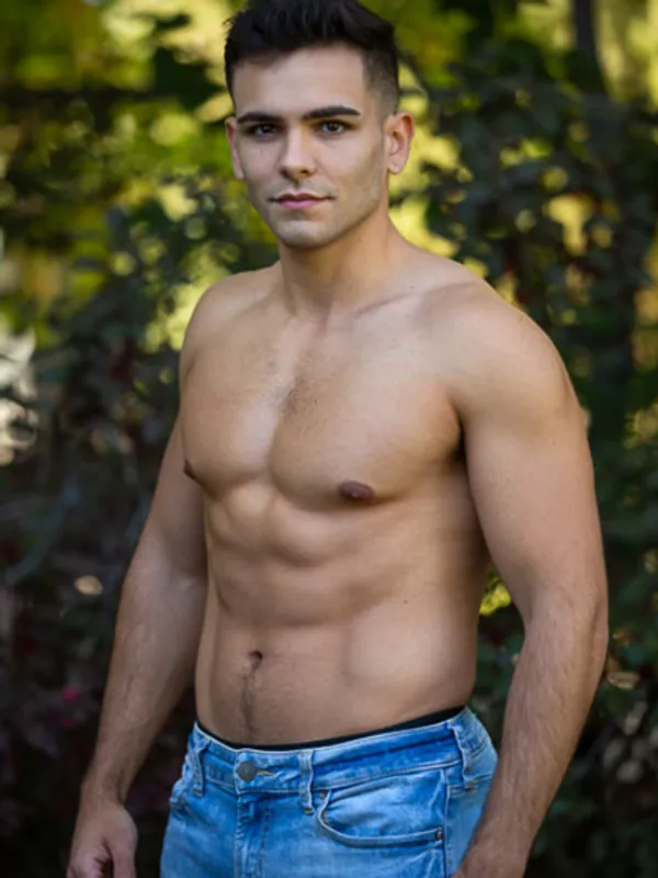 Damian Night's photo 6