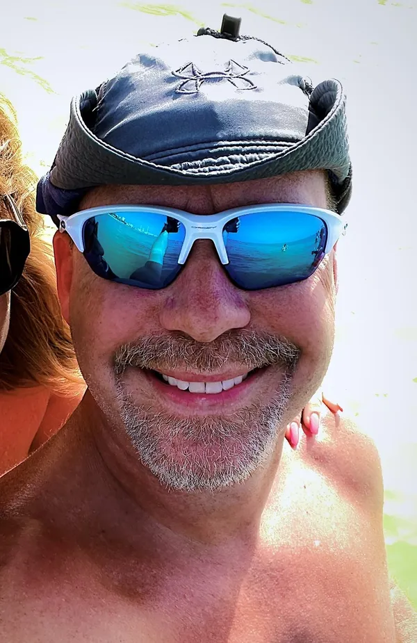 Damien Foxx's BabeWiki Profile