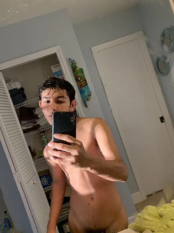 Damien's BabeWiki Profile