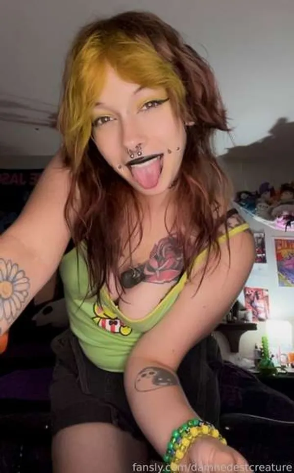 DamnedestCreature's photo 6