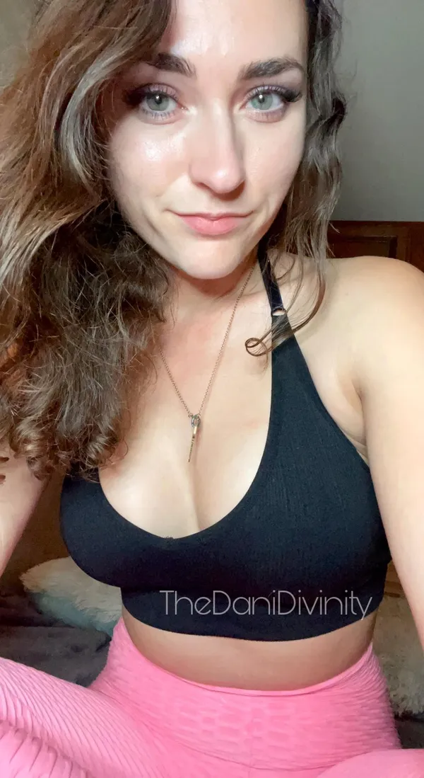 Dani Divinity's photo 2