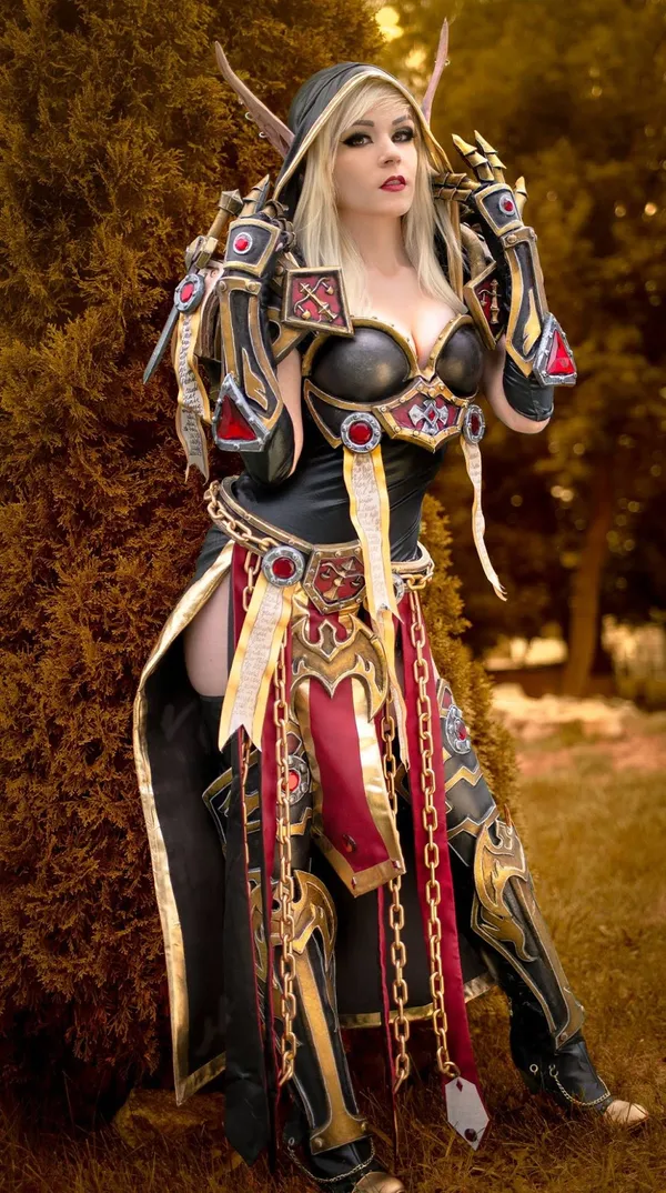 Danielle Beaulieu's BabeWiki Profile